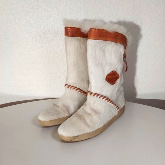 Diadora Vintage White Fur & Leather Wedge Heel Boots - Picture 1 of 16